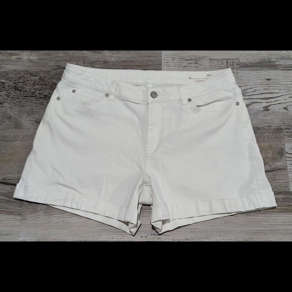 Two By Vince Camuto Shorts Size 10/ 30 White Denim Stretch Cuffed Hem